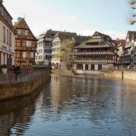 Sejours & Affaires Kleber 3* Strasbourg