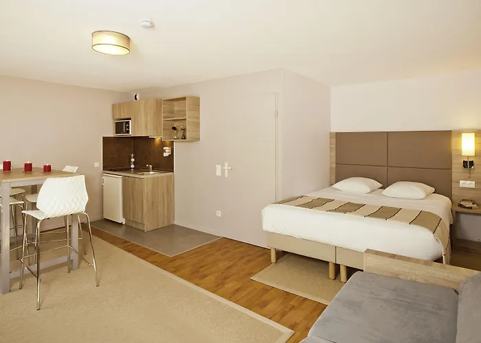 Apartmanhotel Sejours & Affaires Kleber 3*
