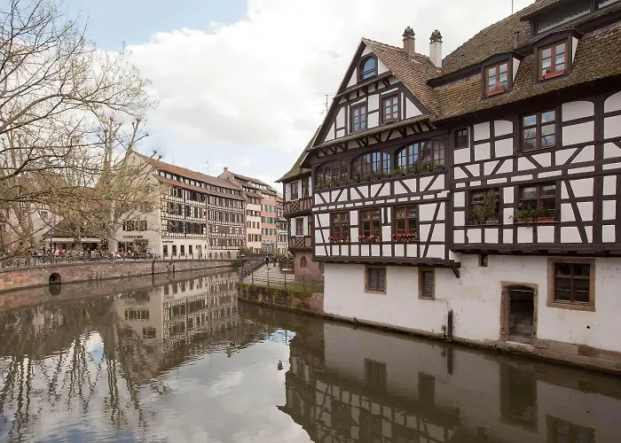 Apartmanhotel Sejours & Affaires Kleber 3*