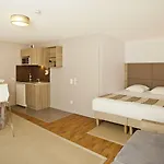 Aparthotel Sejours & Affaires Kleber 3*